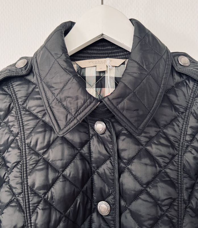 2104 - Burberry Brit Jakke