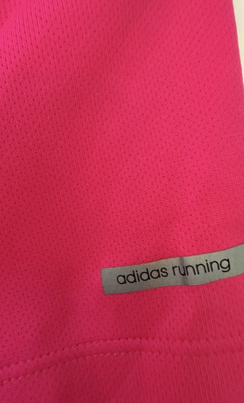 2060- Nike