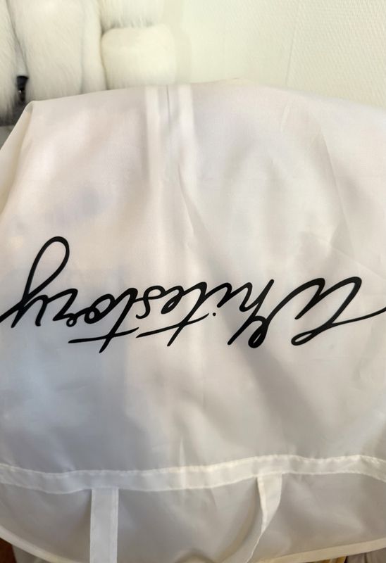 101911- Brudekjole fra Whitestory