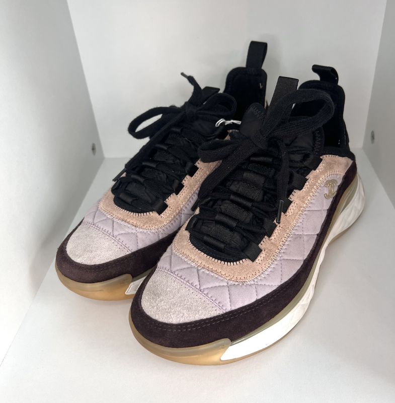 101971 - Chanel Sneakers 