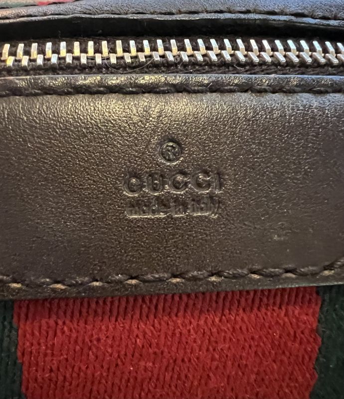 101951 - Gucci Boston veske 