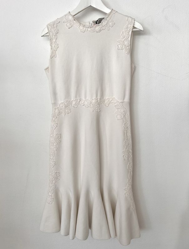 102394 - Giambattista Valli Kjole