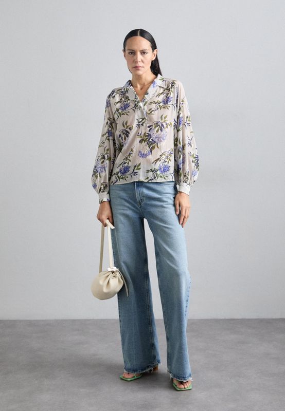 102234 - Munthe Susani Bluse