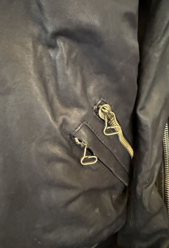 50054- skinnjakke fra Pierre Balmain